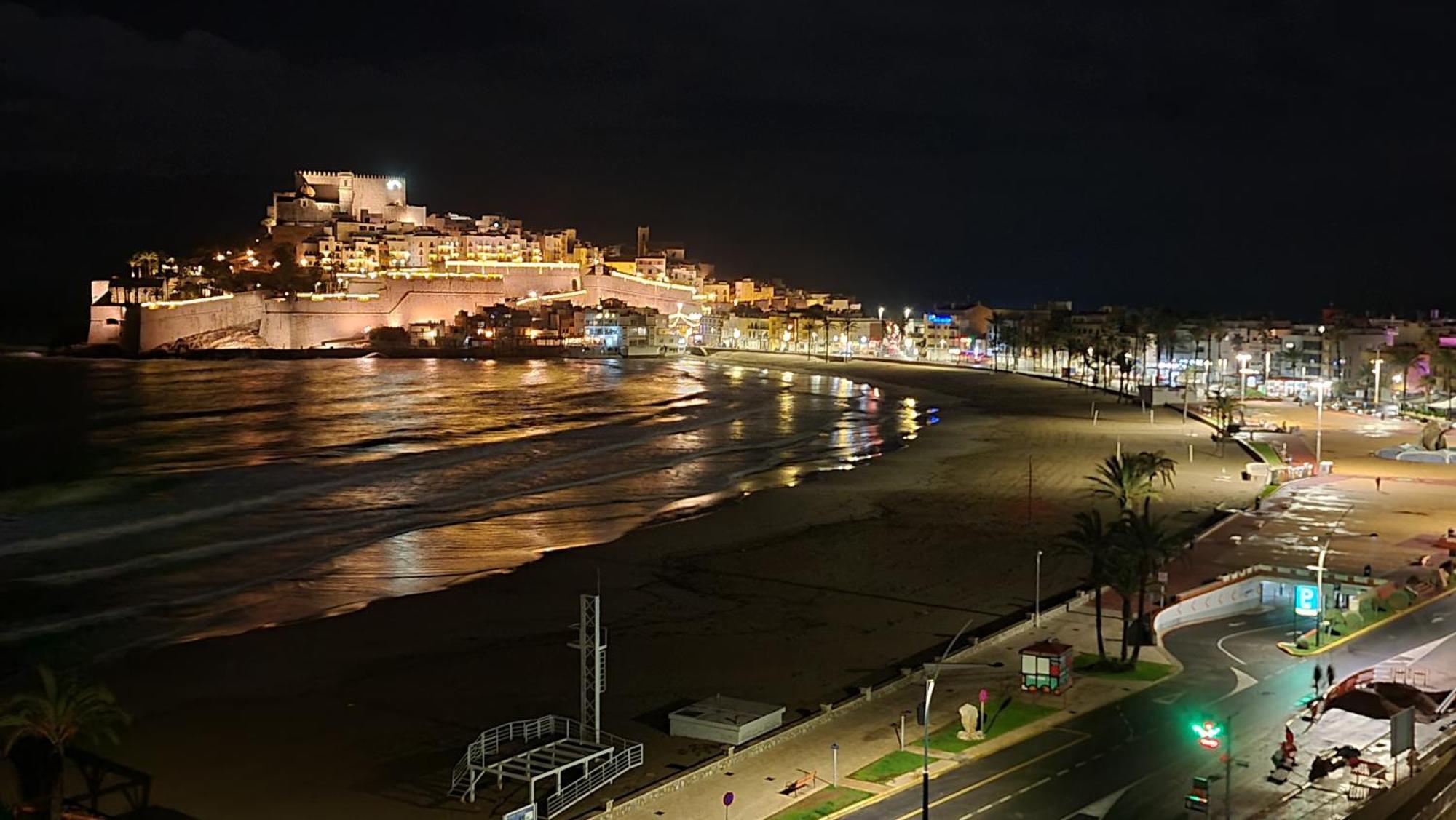 Apartamento Loft Primera Linea De Playa, Vistas Altas Mar Y Castillo Peñíscola المظهر الخارجي الصورة